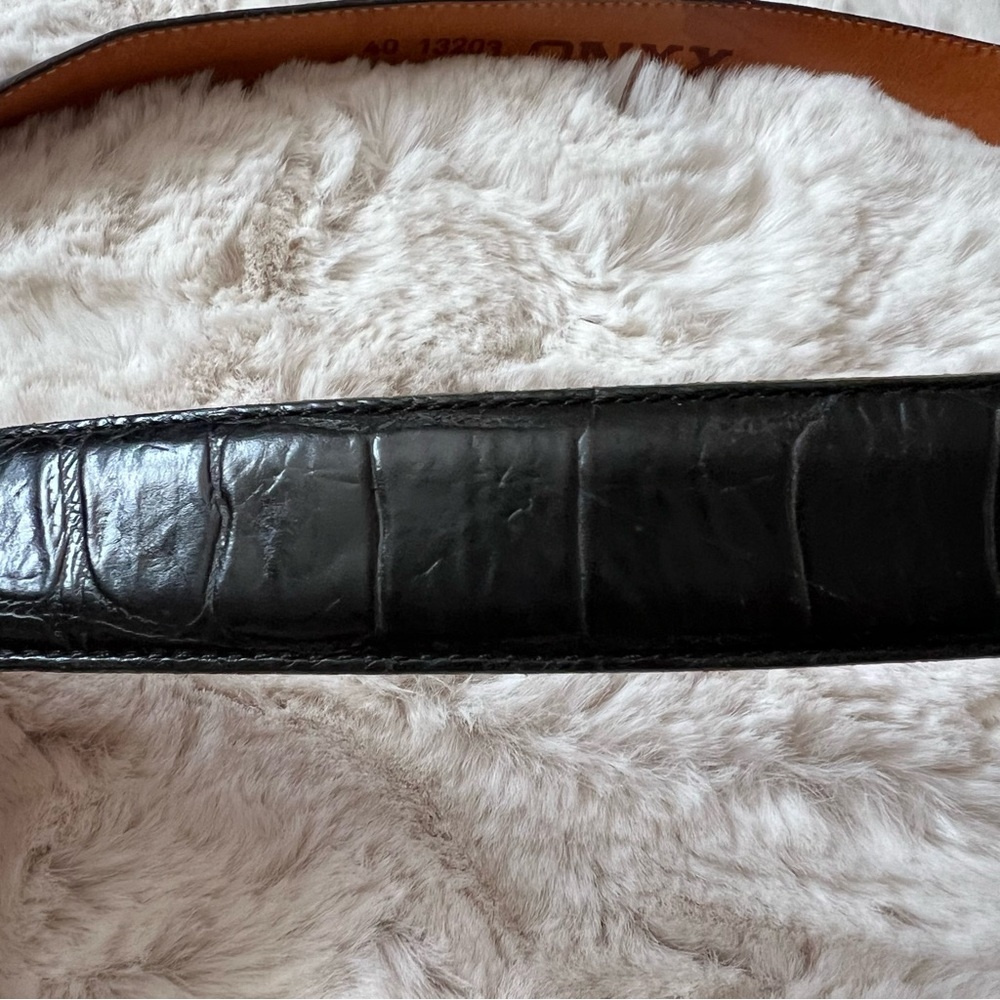 Onyx Leather Belt - Picture 7 of 7